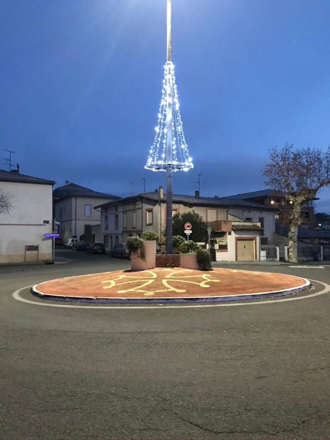 Maison D'Hotes La Lumiere De Migou Beaumont-de-Lomagne Eksteriør billede
